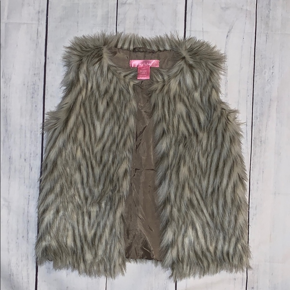 Say What - Girls Faux Fir Vest size M